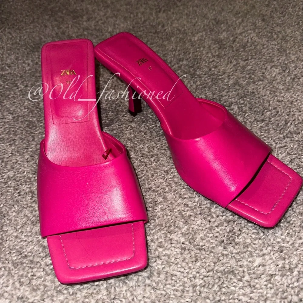 ZARA Bloggers Fav Leather Sandals - Price Firm - Picture 8 of 16